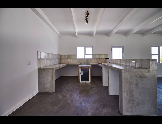 3 BEDROOM HOUSE FOR SALE IN CAPRI